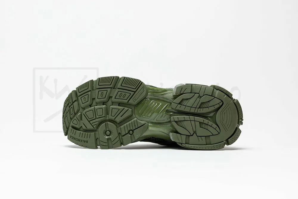 Ba*len*cia*ga runner sneaker green