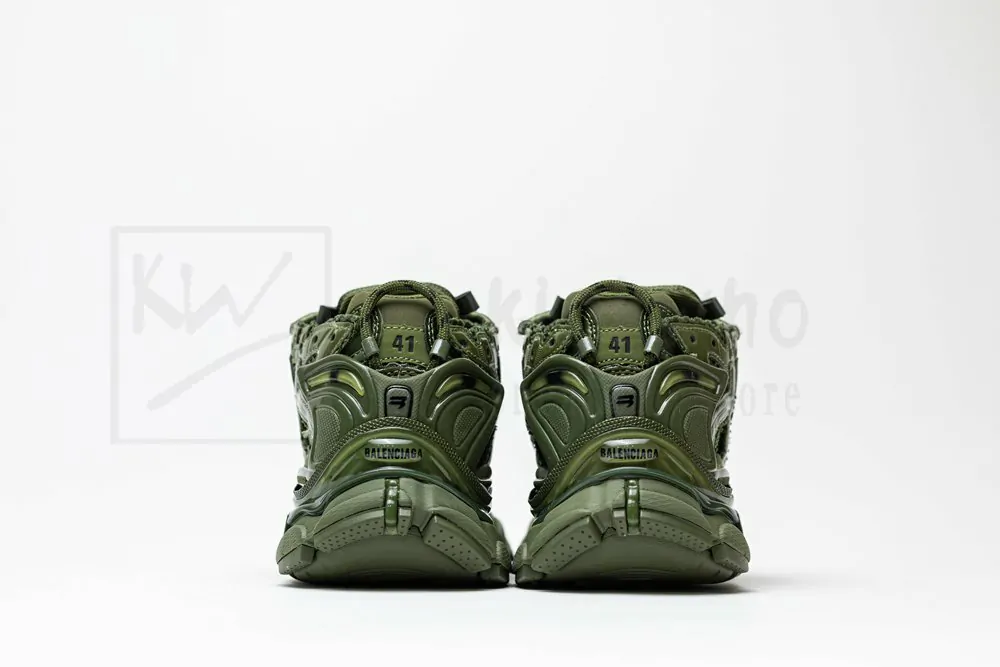 Ba*len*cia*ga runner sneaker green