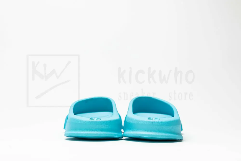 Ba*len*cia*ga mold slide sandal blue