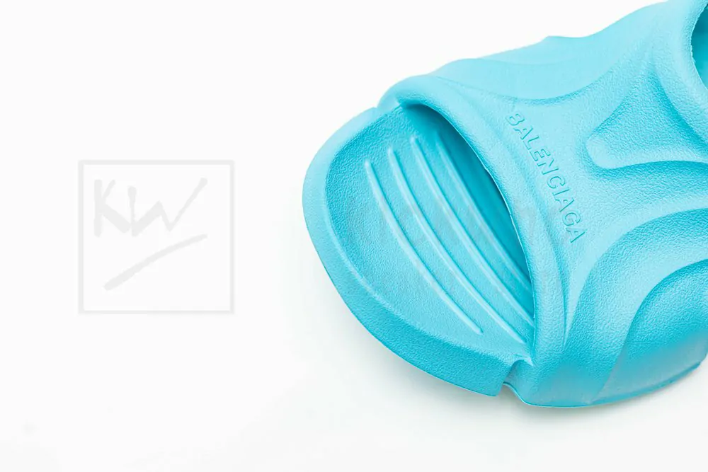 Ba*len*cia*ga mold slide sandal blue