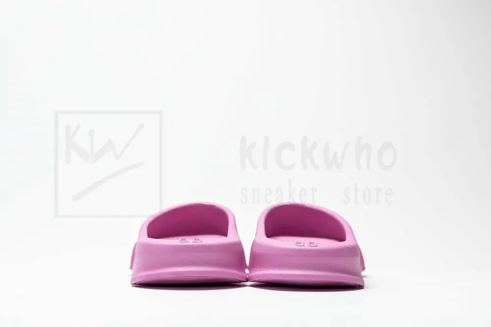 Ba*len*cia*ga mold slide sandal pink
