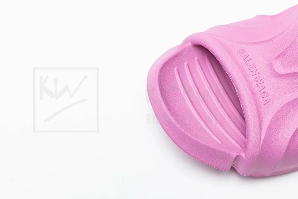Ba*len*cia*ga mold slide sandal pink