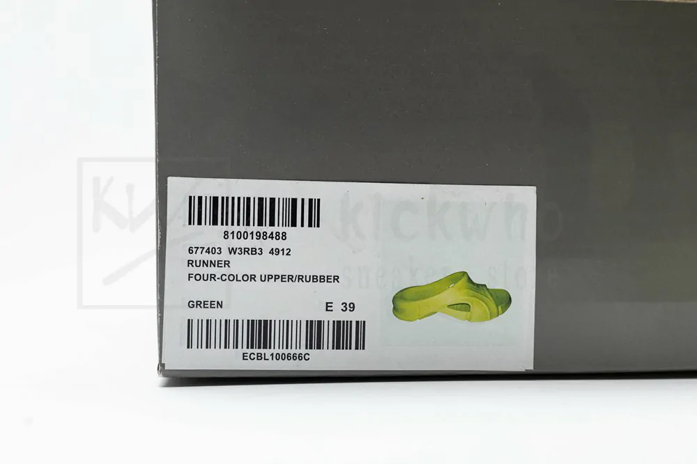 Ba*len*cia*ga mold slide sandal matcha green