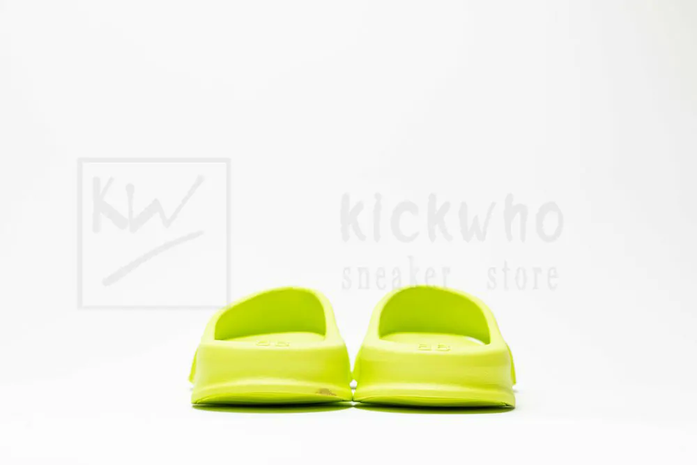 Ba*len*cia*ga mold slide sandal fluorescent green