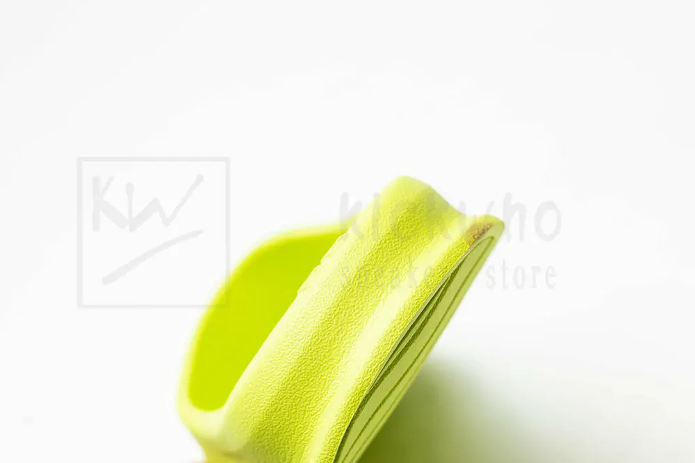 Ba*len*cia*ga mold slide sandal fluorescent green