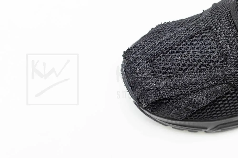 Ba*len*cia*ga phantom triple black