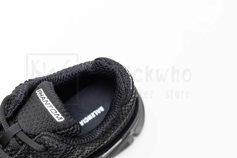 Ba*len*cia*ga phantom triple black