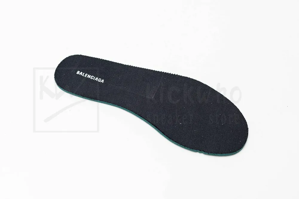 Ba*len*cia*ga phantom triple black