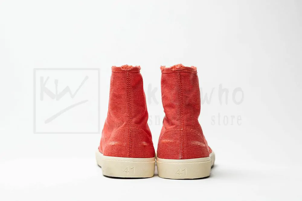 Ba*len*cia*ga paris high top sneaker in red