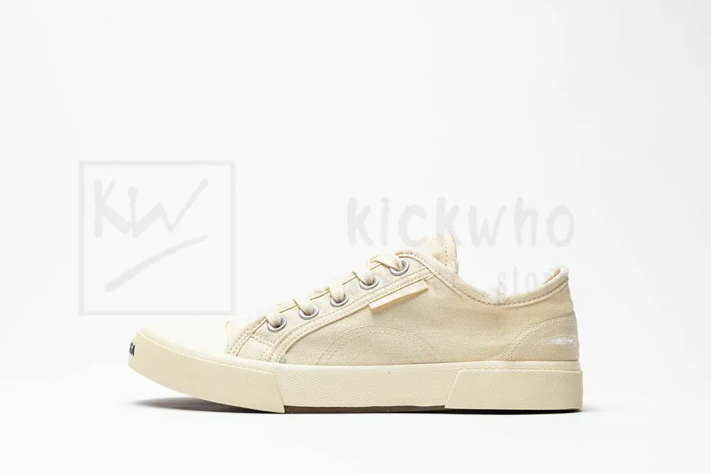 Ba*len*cia*ga paris low sneaker in white