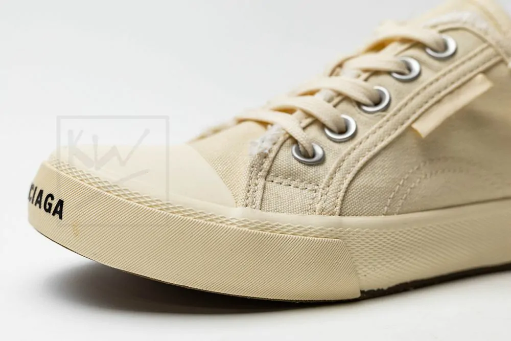 Ba*len*cia*ga paris sneaker mule in white