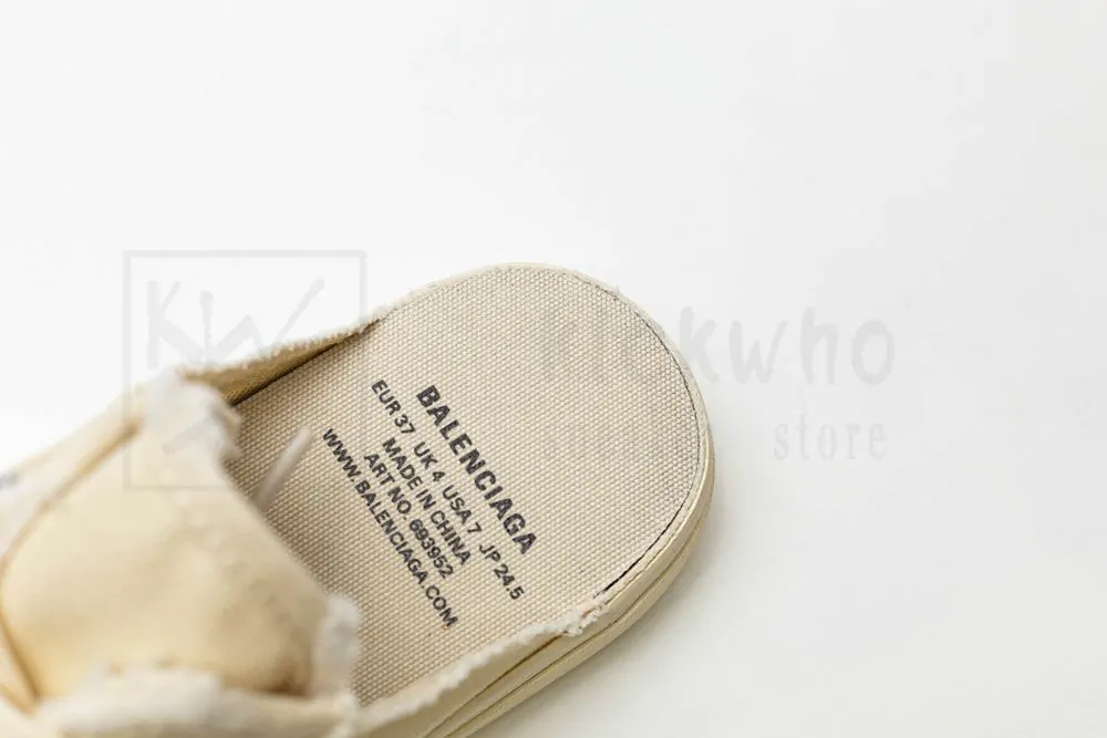 Ba*len*cia*ga paris sneaker mule in white