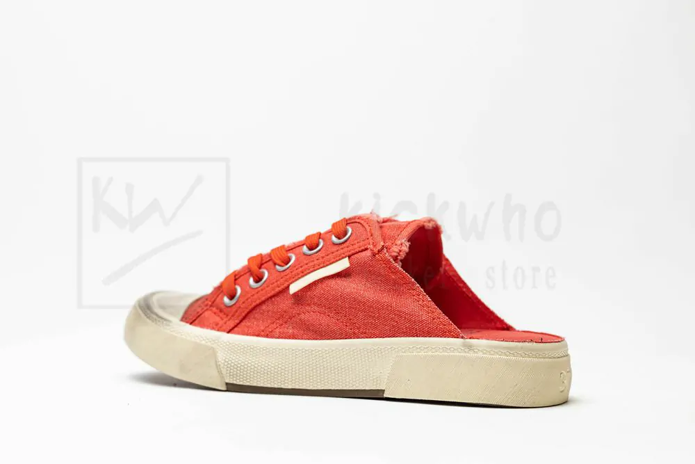 Ba*len*cia*ga paris sneaker mule in red