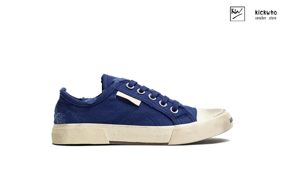 Ba*len*cia*ga paris low sneaker in blue
