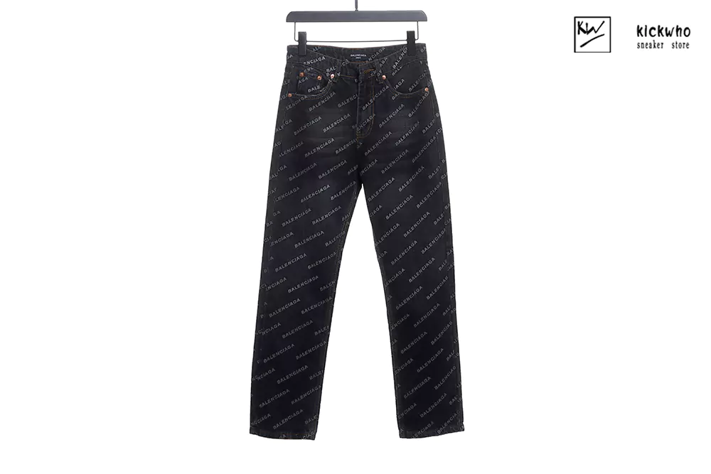 Ba*len*cia*ga barrage denim pants