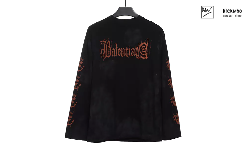 Ba*len*cia*ga sanskrit embroidered long sleeves