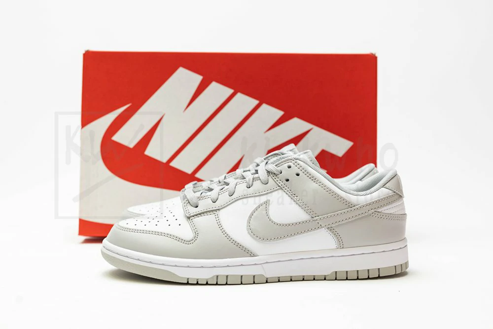 godkiller dunk low