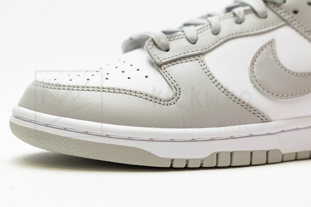 godkiller dunk low