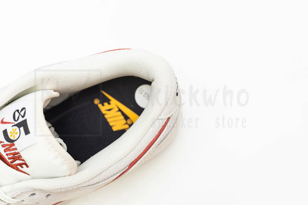 wmns dunk low se