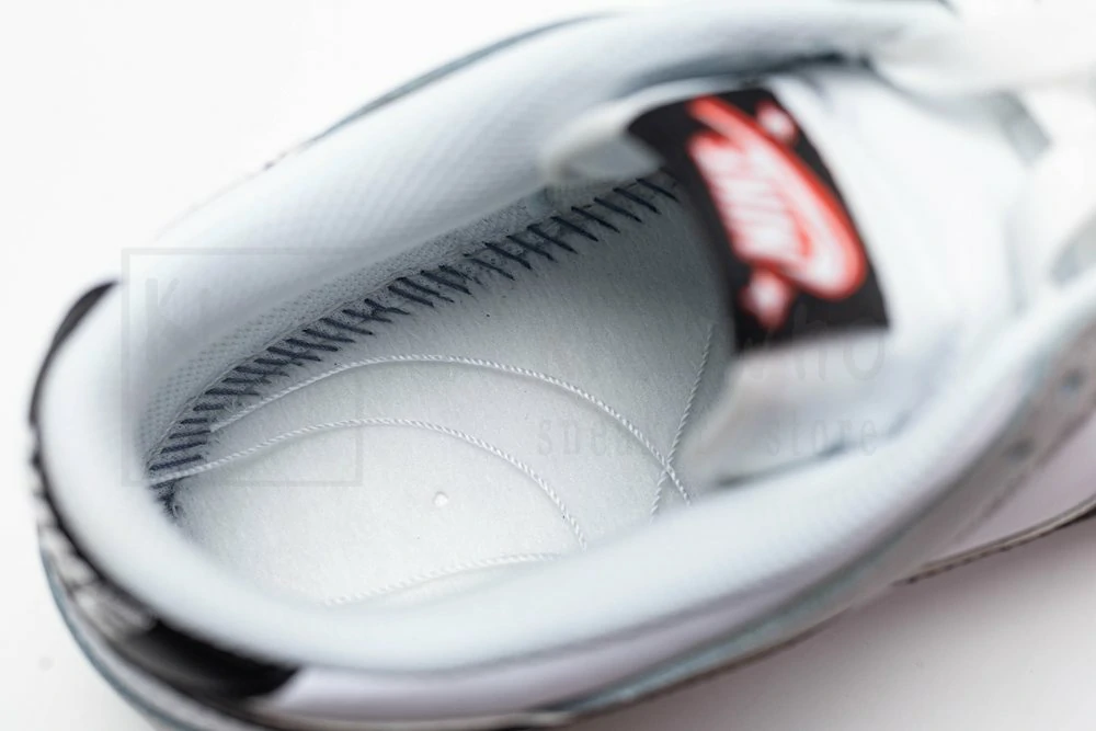 godkiller dunk low se