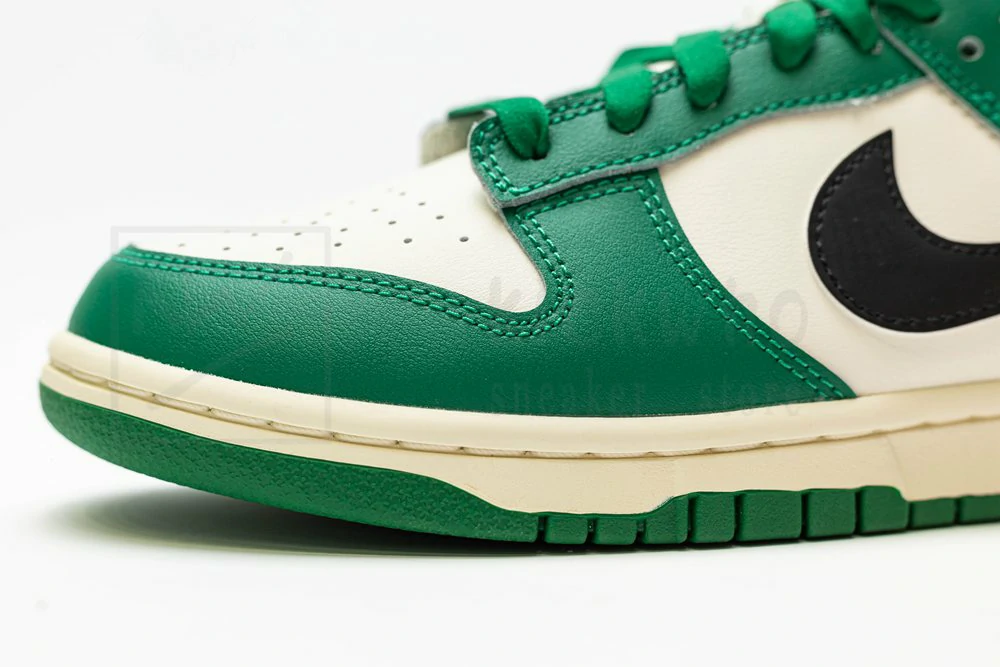 godkiller dunk low se
