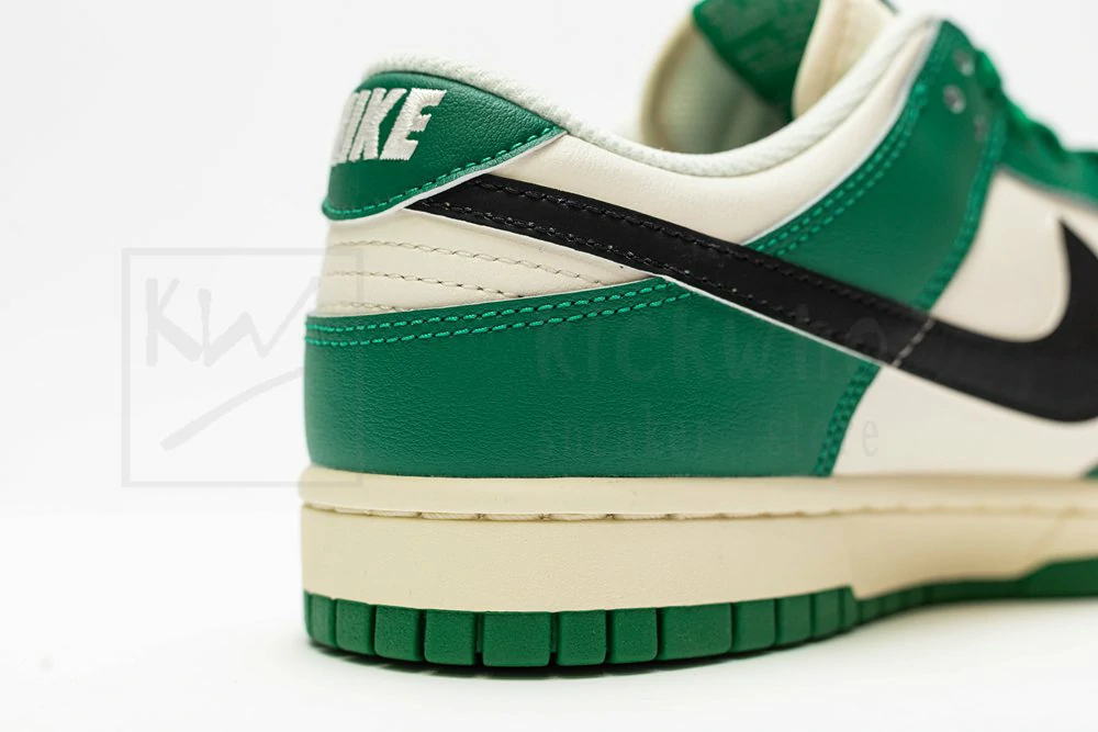 godkiller dunk low se