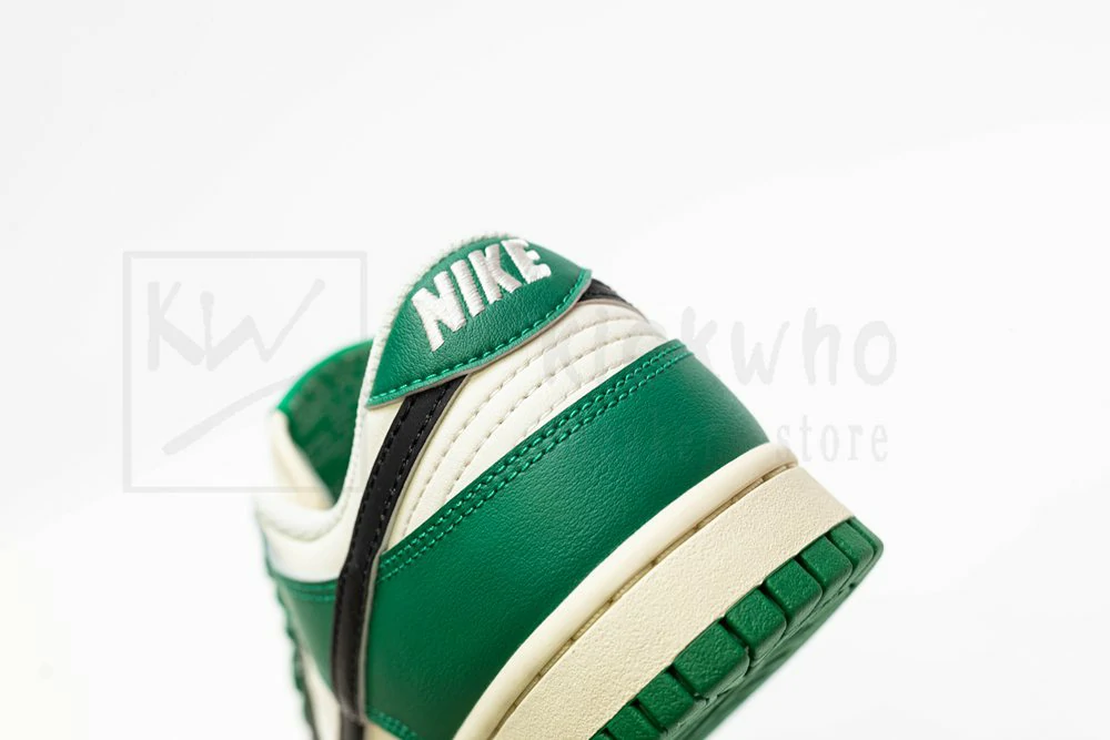 godkiller dunk low se