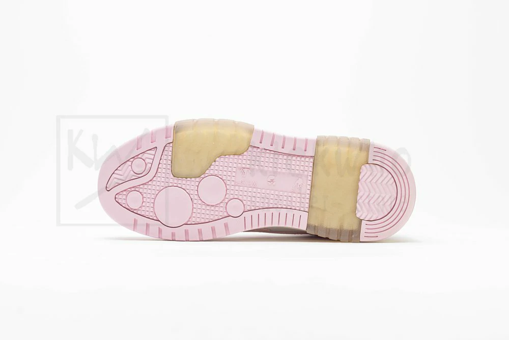 off-white wmns out of office