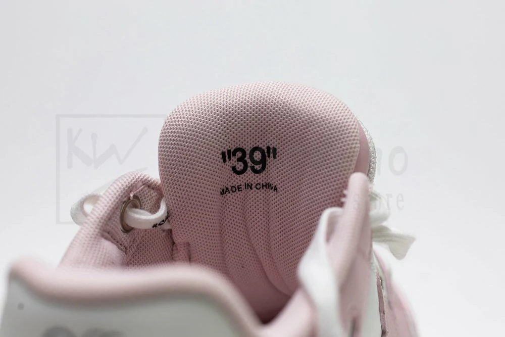 off-white wmns out of office