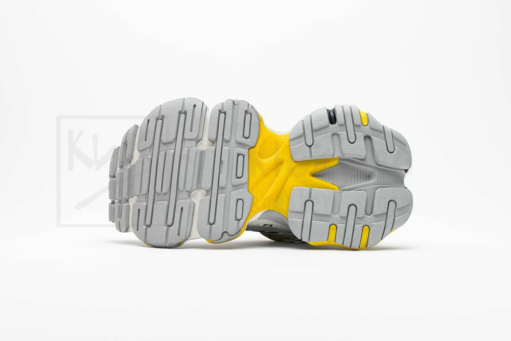 Ba*len*cia*ga cargo sneakers grey yellow
