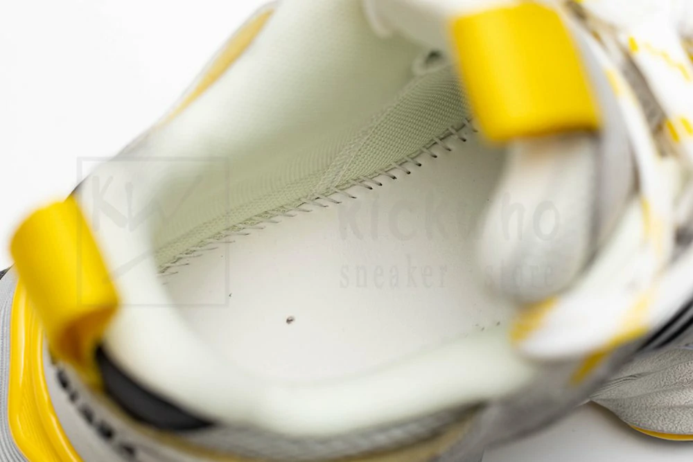 Ba*len*cia*ga cargo sneakers grey yellow