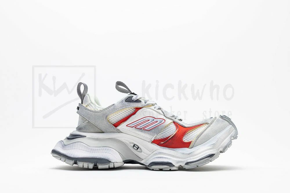 Ba*len*cia*ga cargo sneakers silvery red