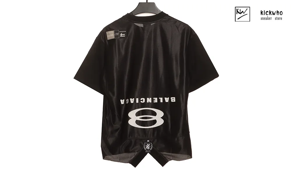 Ba*len*cia*ga embroidered jersey t-shirt black