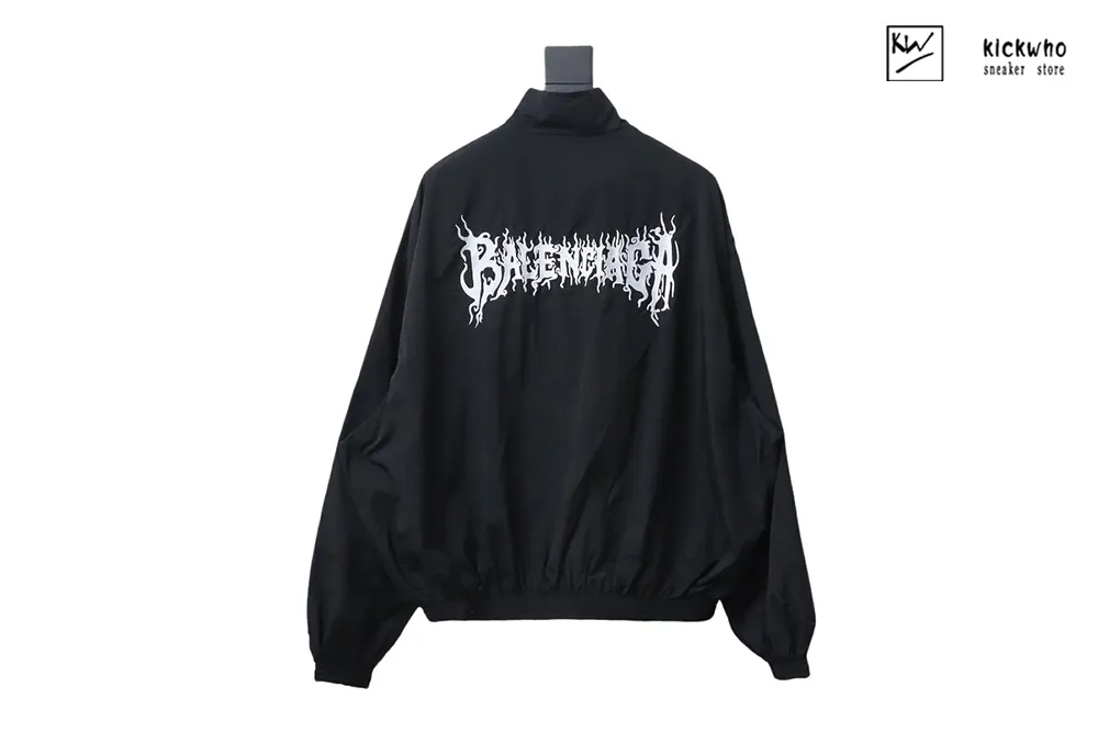 Ba*len*cia*ga fire totem jacket