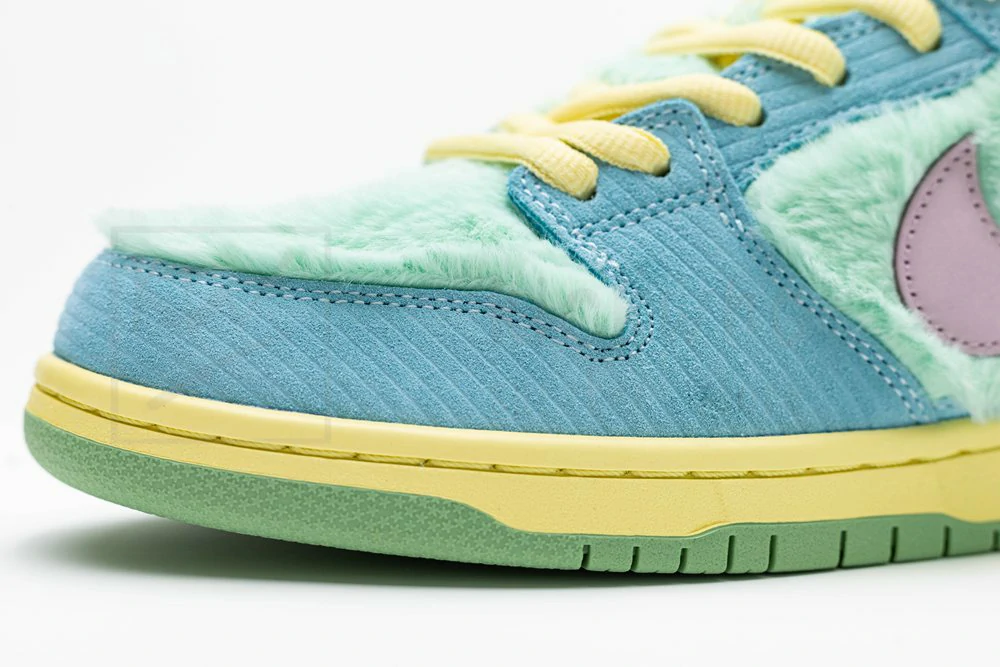 verdy x dunk low sb