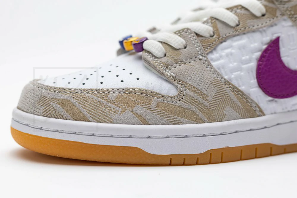 rayssa leal x dunk low sb deep royal vivid purple