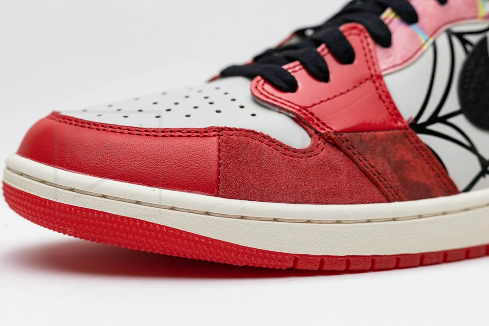 marvel x air jordan 1 retro high og