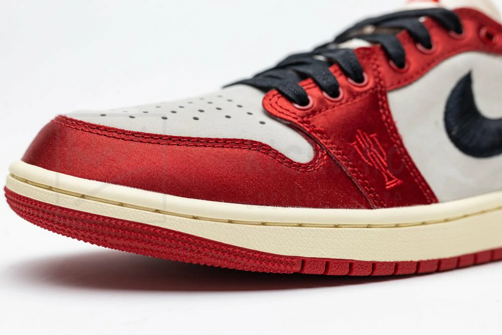 godkiller trophy room x air jordan 1 low og home