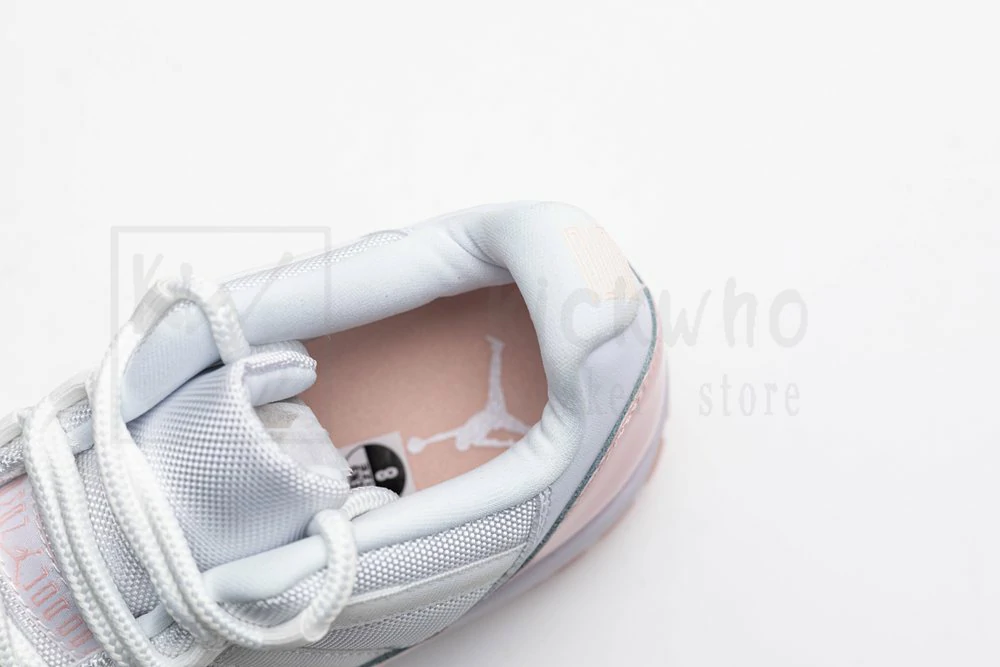 wmns air jordan 11 retro low