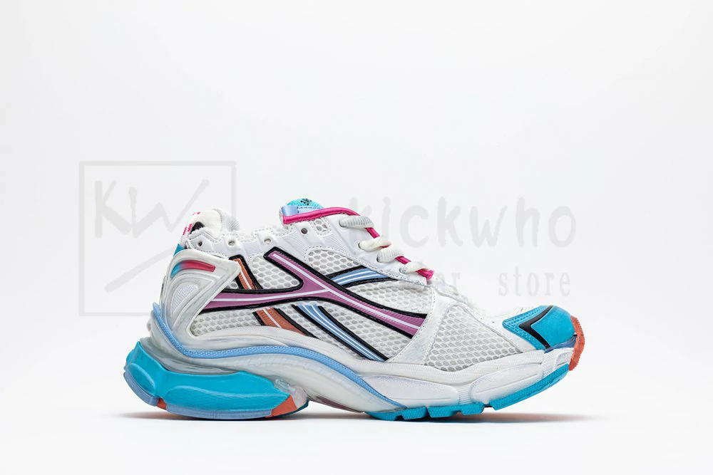Ba*len*cia*ga runner sneaker blue pink orange