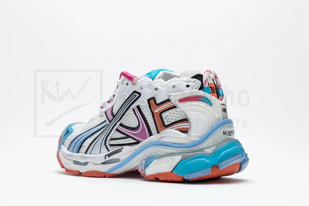 Ba*len*cia*ga runner sneaker blue pink orange
