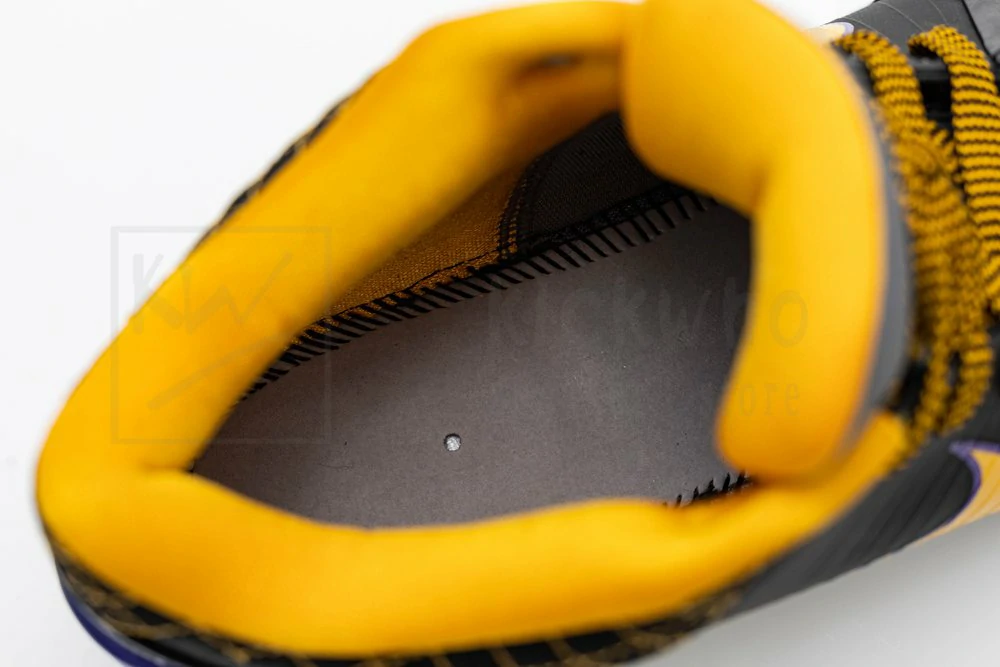godkiller zoom kobe 4 protro