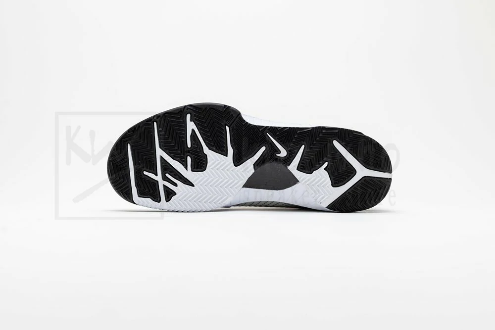 godkiller zoom kobe 4 protro