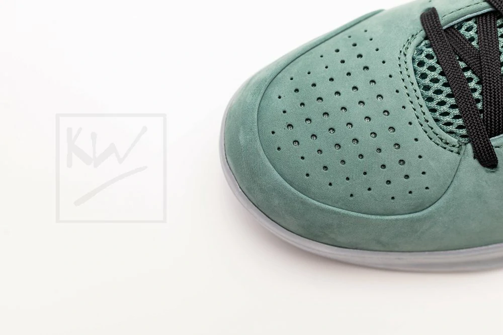 godkiller zoom kobe 4 protro