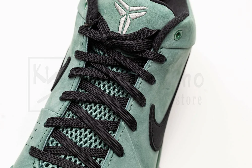 godkiller zoom kobe 4 protro