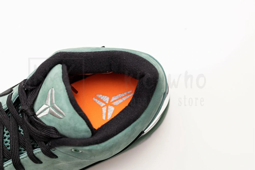 godkiller zoom kobe 4 protro