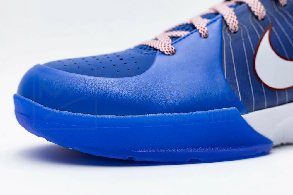 godkiller zoom kobe 4 protro