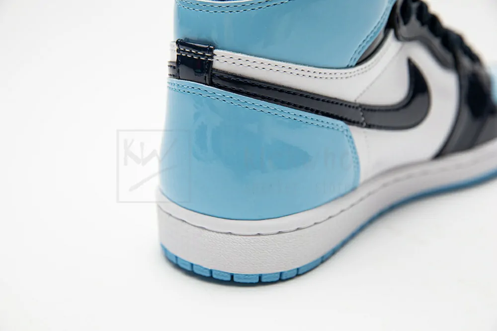wmns air jordan 1 retro high og