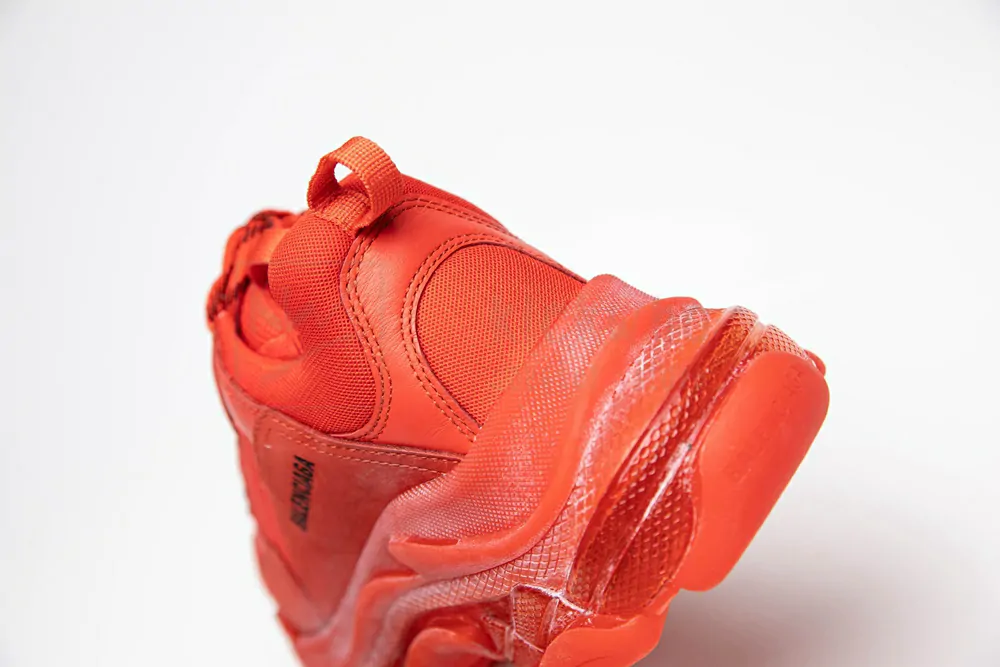 Ba*len*cia*ga triple s trainer