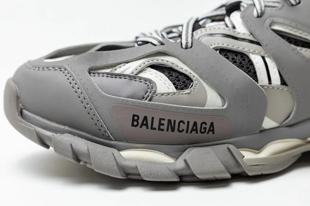 Ba*len*cia*ga track trainer grey white with led